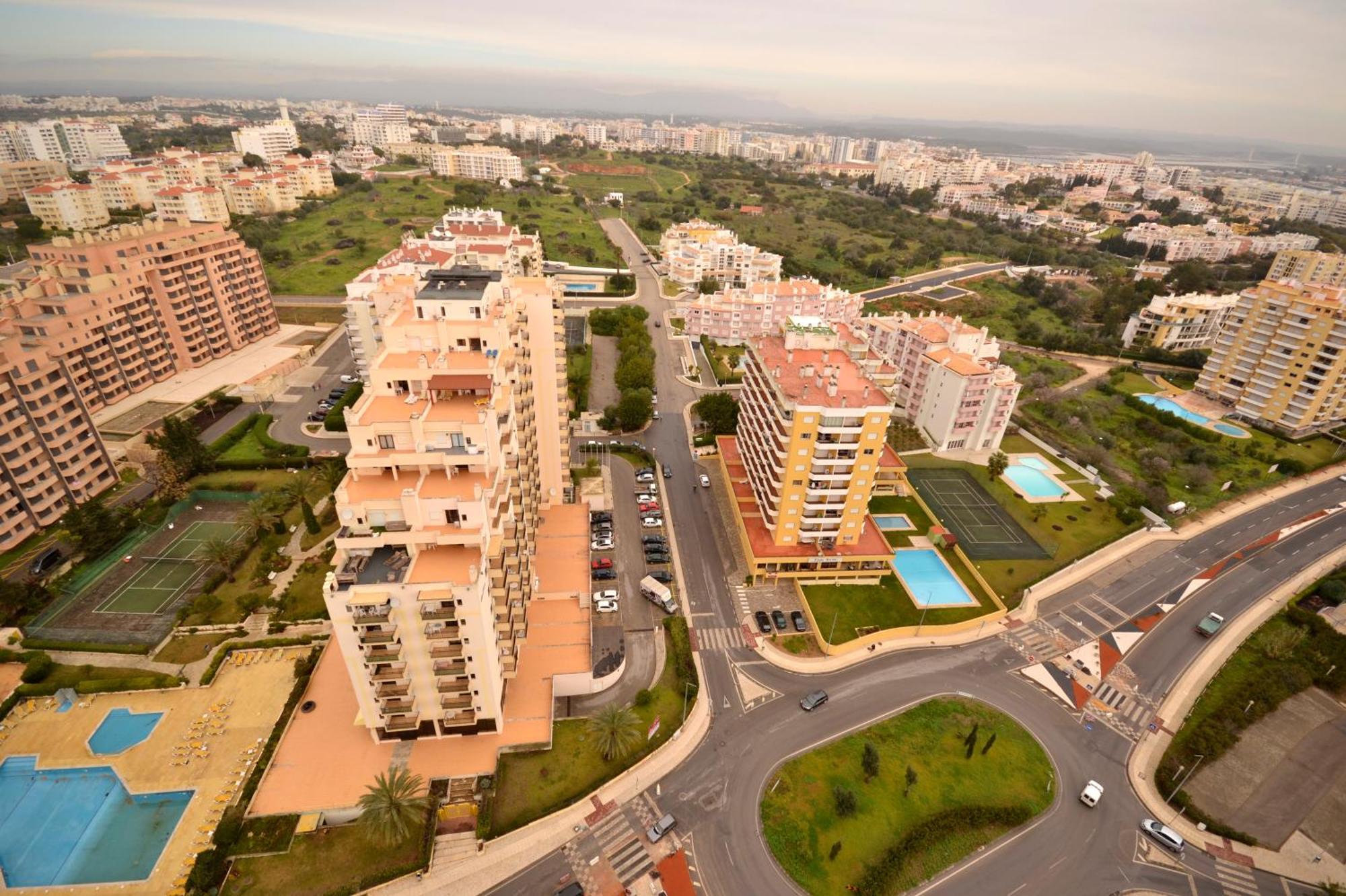 Apartamentos Turisticos Perola Da Rocha Portimão Eksteriør billede