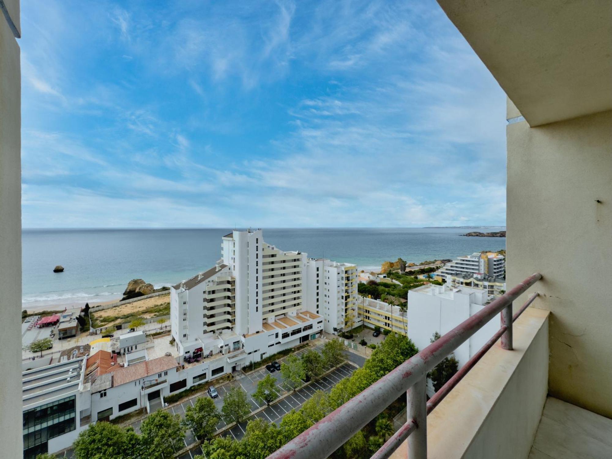 Apartamentos Turisticos Perola Da Rocha Portimão Eksteriør billede