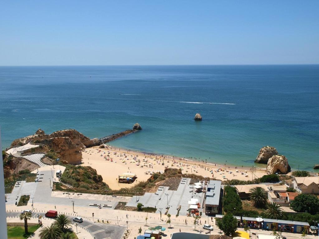 Apartamentos Turisticos Perola Da Rocha Portimão Eksteriør billede