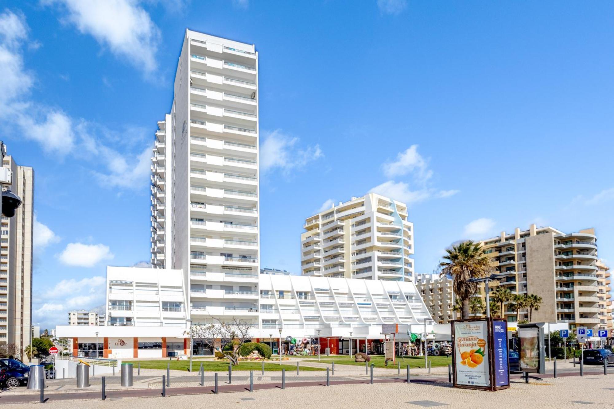 Apartamentos Turisticos Perola Da Rocha Portimão Eksteriør billede