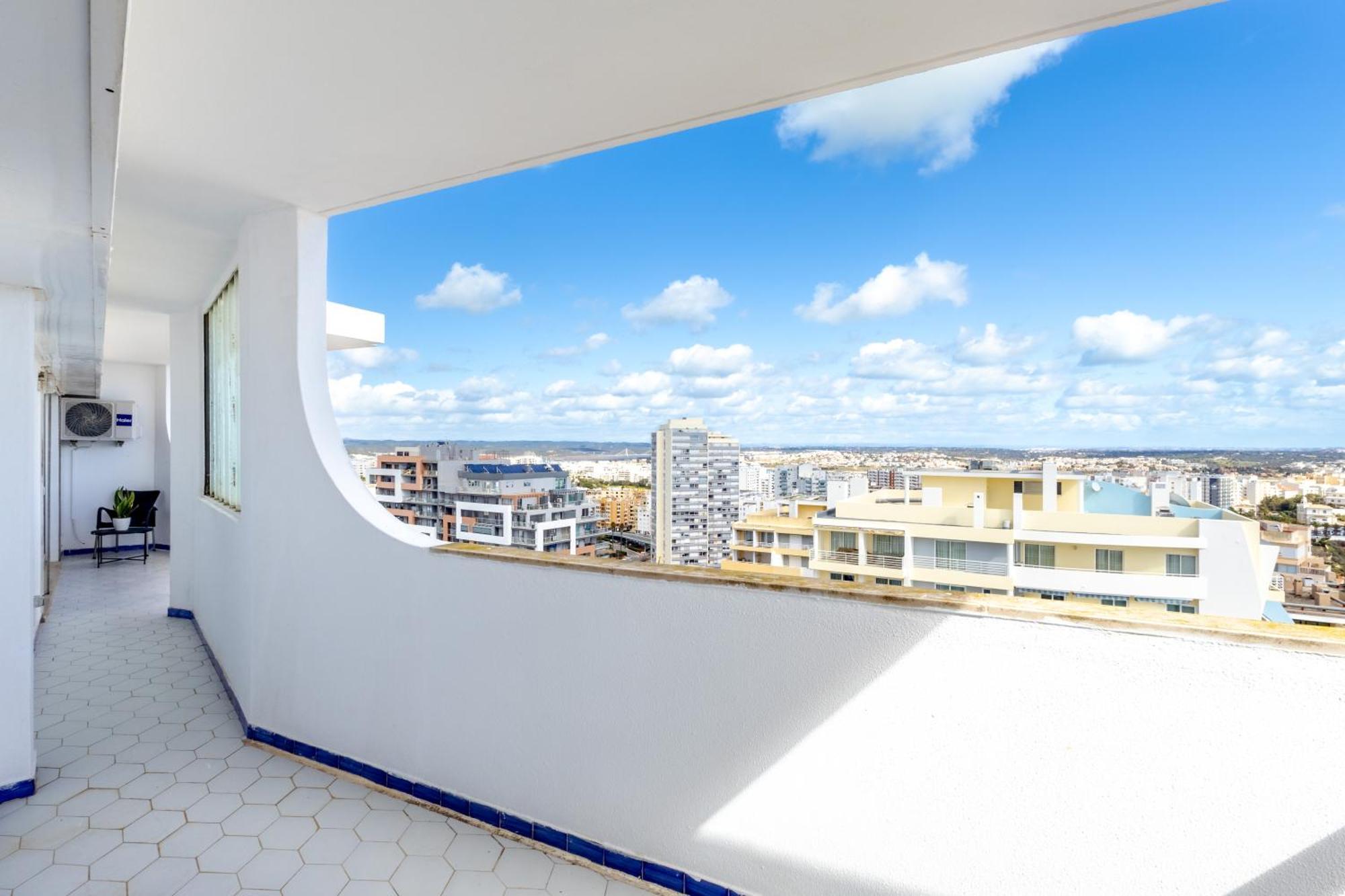 Apartamentos Turisticos Perola Da Rocha Portimão Eksteriør billede